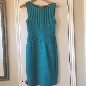 Great turquoise dress